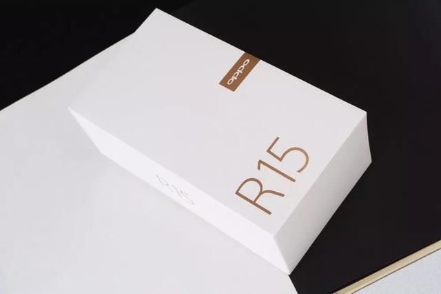 宛如梦中色彩|OPPO R15梦境版赏评