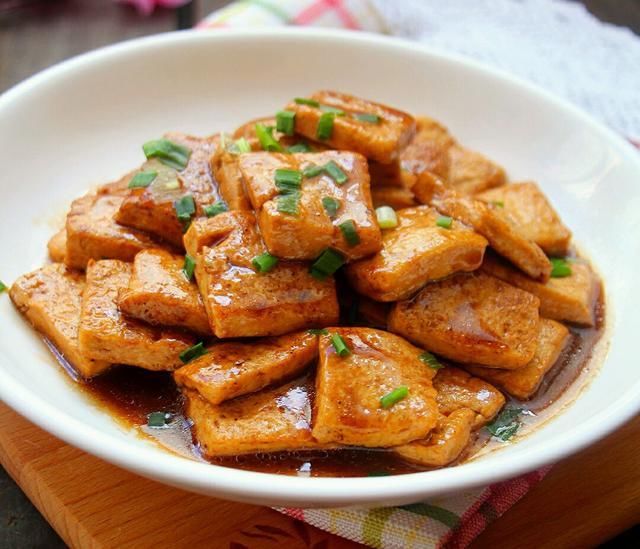 老人小孩最爱吃的家常菜,别忘了做给家人吃哦