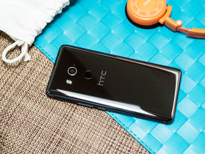 HTC U11 EYEs评测:长得好拍得也好