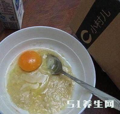 早餐香蕉饼简单易做的方法, 材料简单, 营养好