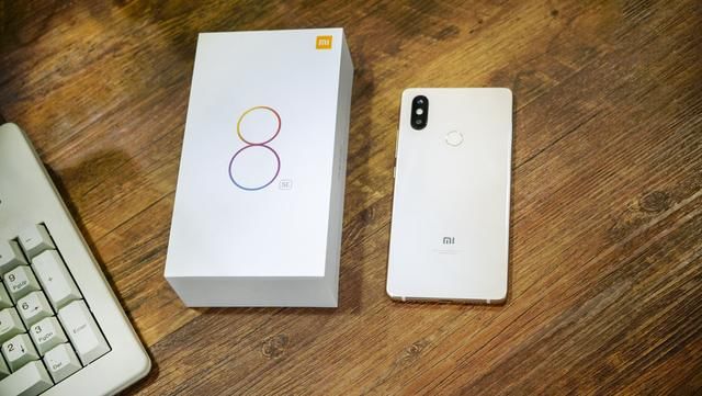 无法拒绝的千元机小米8SE,拍照比同价位手机