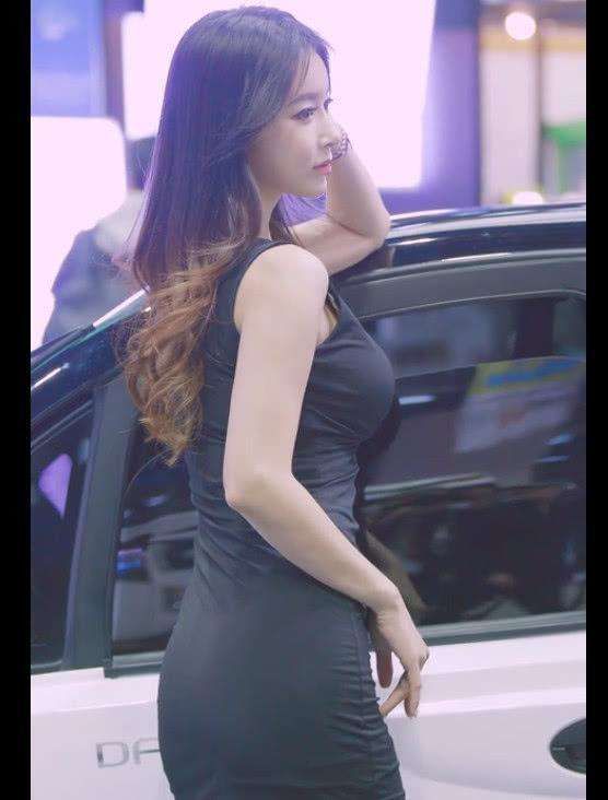 什么时候有的车模 t01fd009cd520eb62fb.jpg?size=556x732