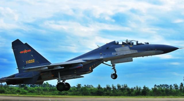 歼20战斗机飞行员真实身价到底有多高?同等重