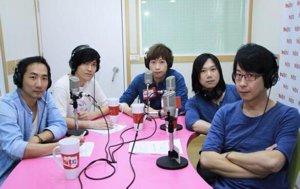 五月天阿信被问到性取向 霸气回应:干你屁事 五月天阿信被问到性取向 霸气回应:干你屁事