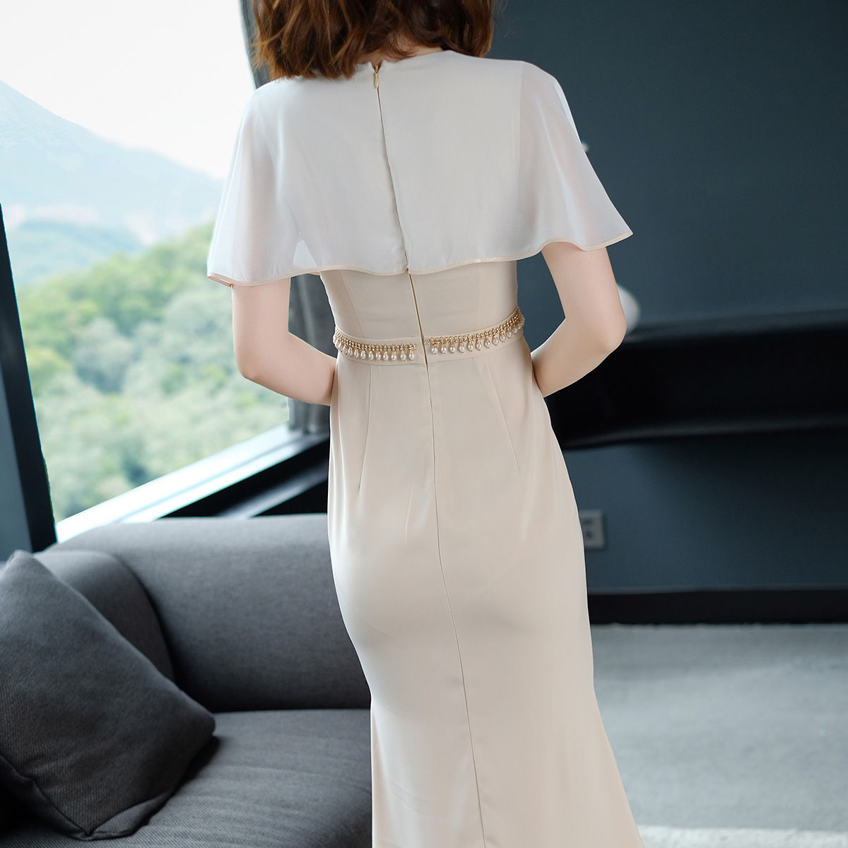 买再多地摊货也不如一件精致裙装,70后推荐这