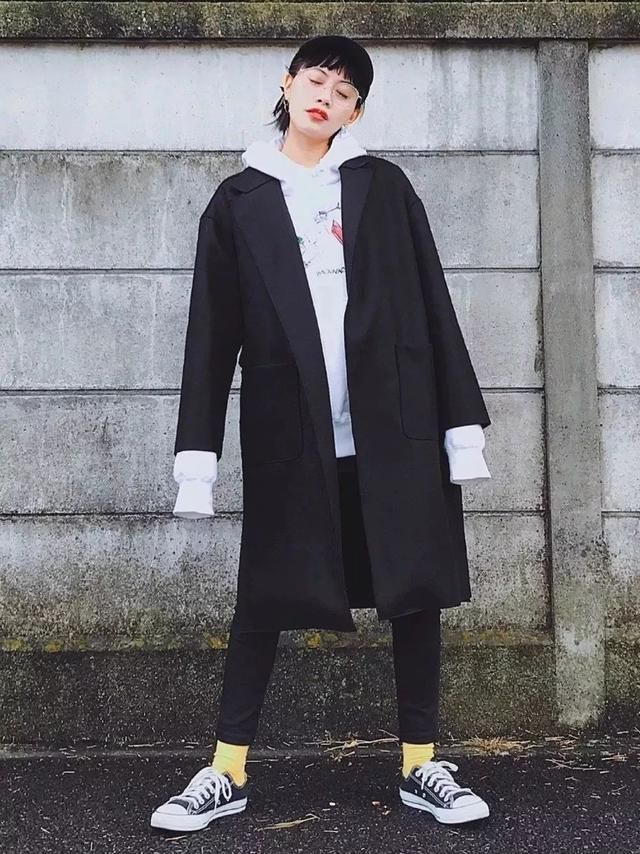 连帽卫衣搭配的10个套路!超适合矮个子女生穿