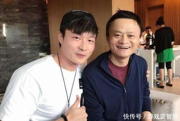 LOL小漠:你们在奇葩说会看到帝师,他拍到的一