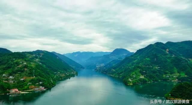 湖北旅游市场变局:两大省级巨头如何撼动武汉