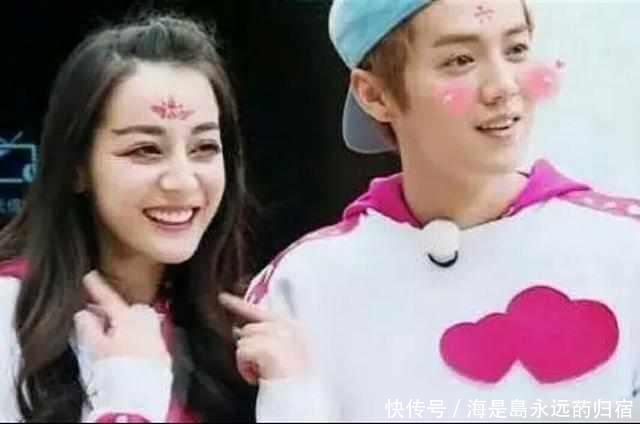 鹿晗公布恋情占据韩国热搜榜, 关晓彤的照片