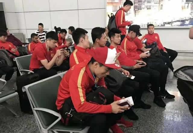 中国足球到底有多烂?日本教练只说出四点,句句