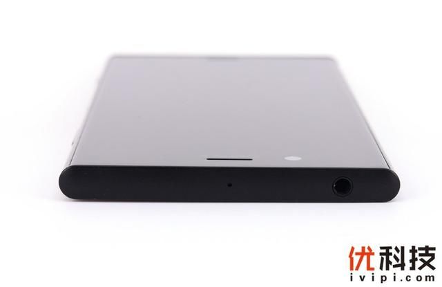 还是熟悉的那个味儿 索尼 Xperia XZ1全面体验
