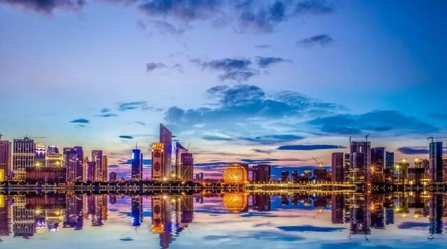 MBA财经:2018中国城市商业魅力排行榜出炉,你