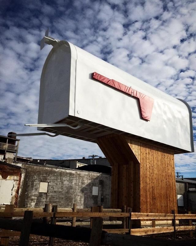 一个能把什么都变大的美国男人,竟能让全村暴