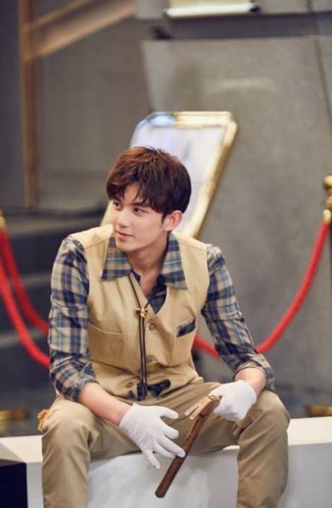 吴磊一句话让张若昀脸红,网友:是真爱无疑了