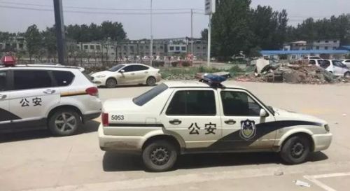 河南一家广汽菲克吉普4S店倒闭老板卷钱跑路