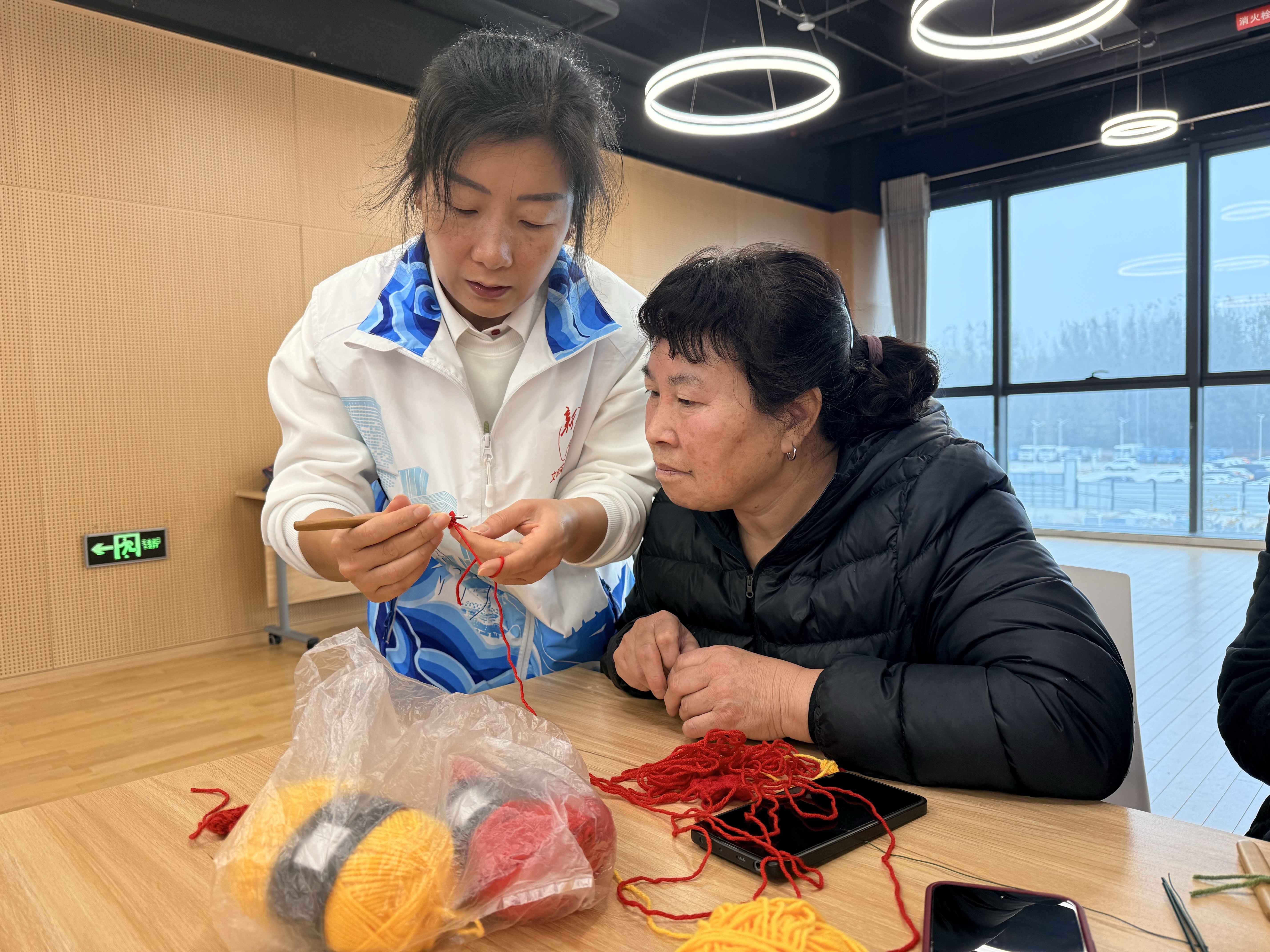 手艺聚人气！潞城镇着力打造妇女阵地，“网红周边”再上新