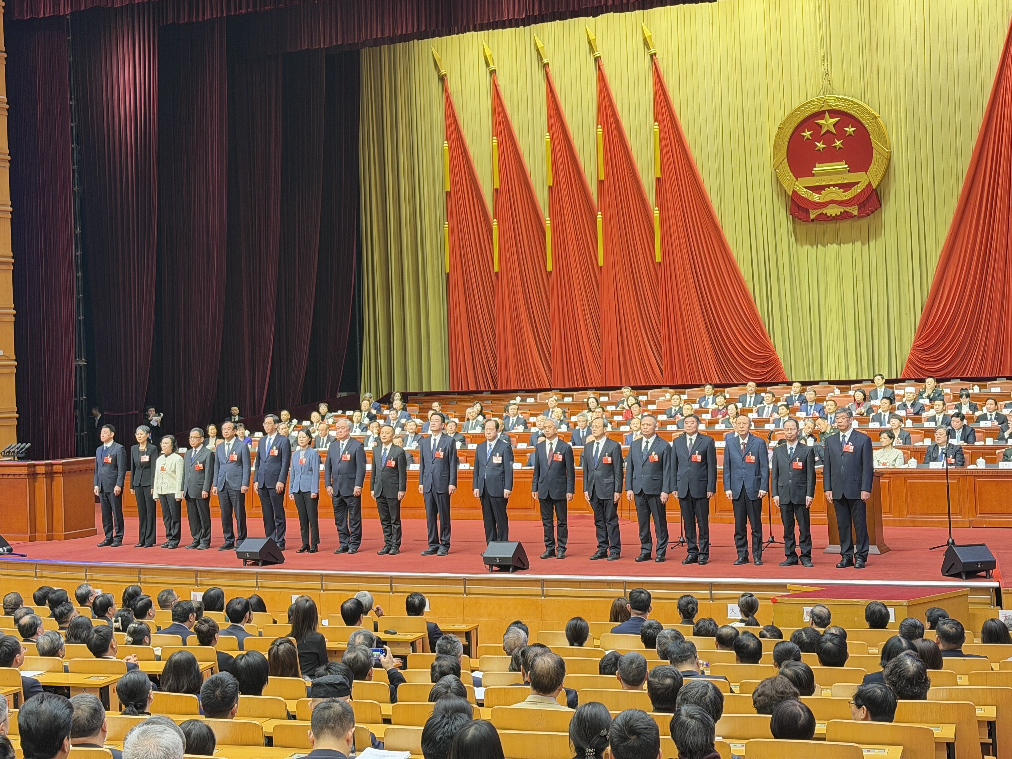 游钧当选北京市第十六届人大常委会副主任 游钧当选北京市第十六届人大常委会副主任