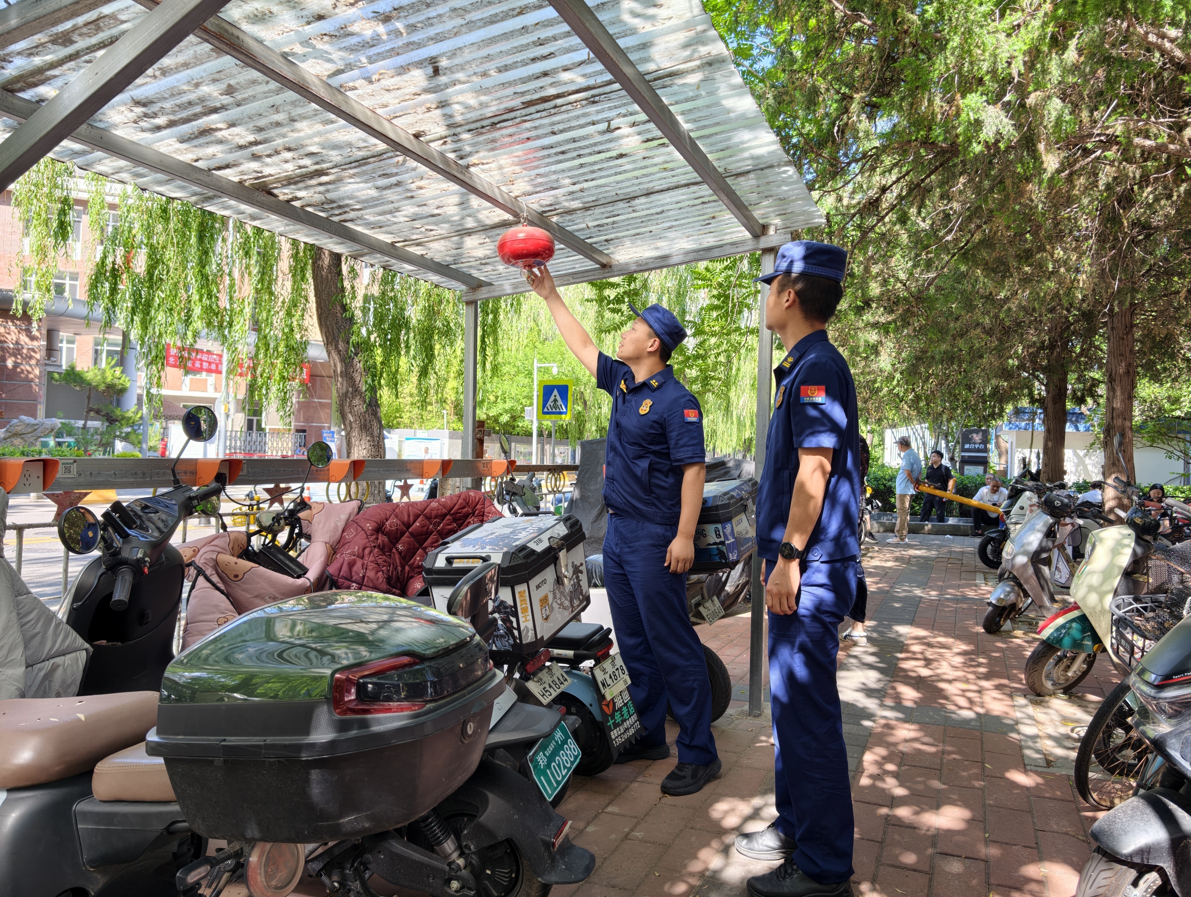 丰台消防前置备勤全力护航高考