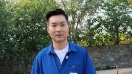 登高赴秋约 赏花海游溪谷