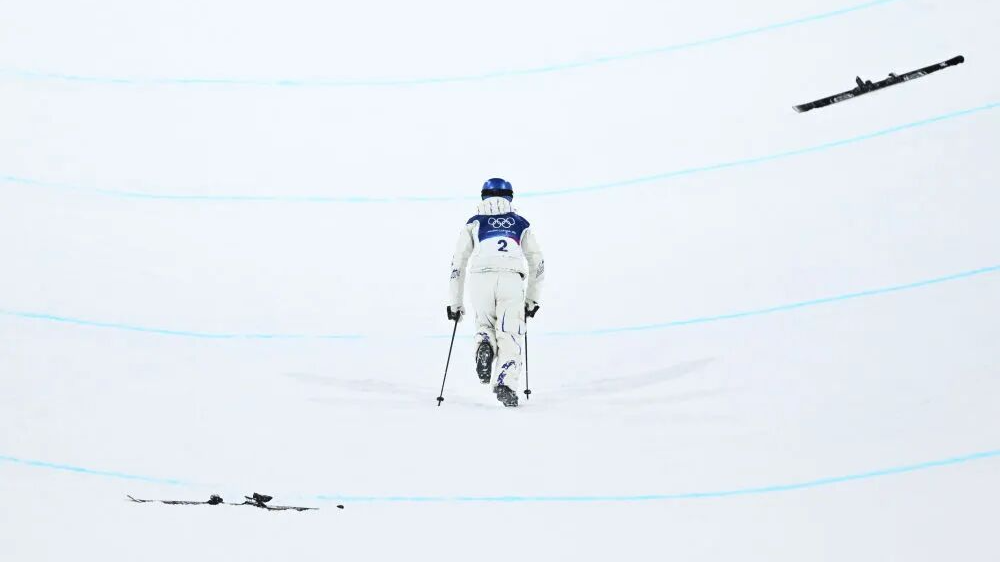 谷爱凌有惊无险晋级:抱歉,又让大家吓一跳 谷爱凌有惊无险晋级:抱歉,又让大家吓一跳