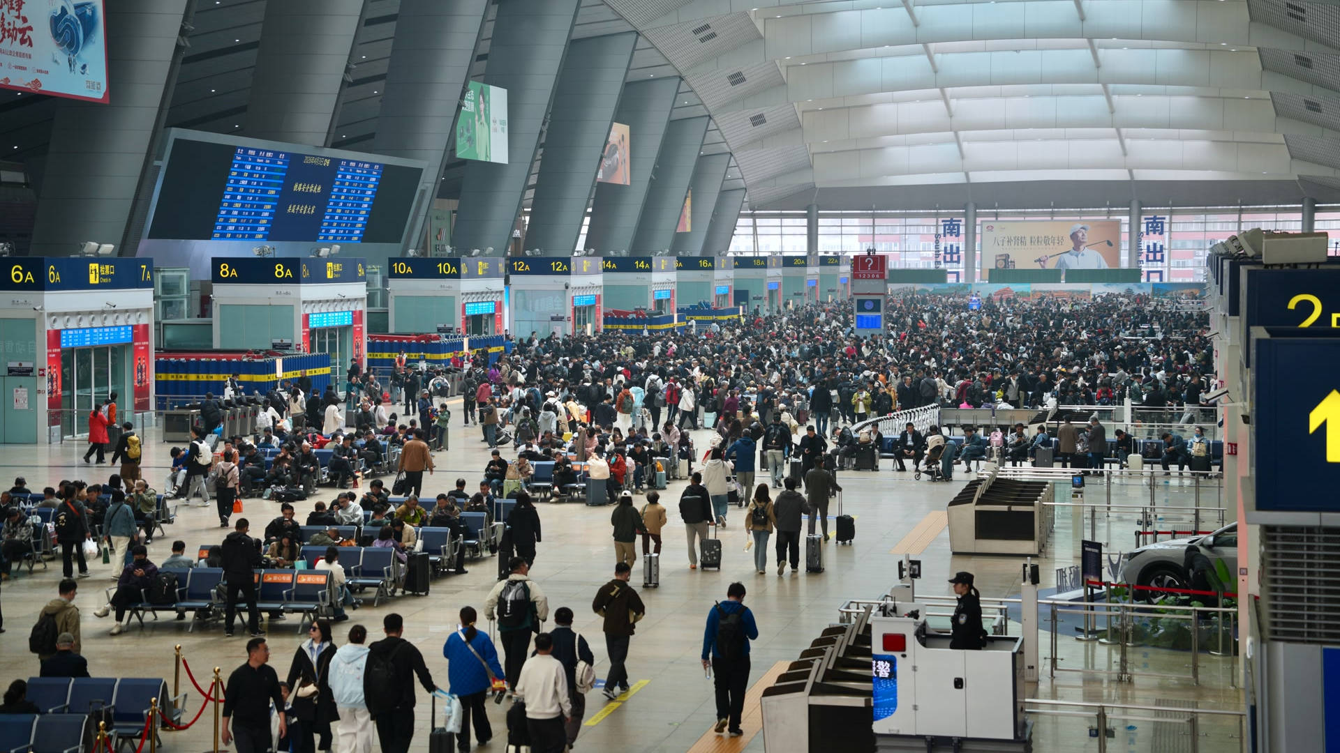 清明假期首日，北京铁路预计发送旅客88.8万人次