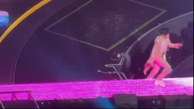 五月天阿信意外摔下舞台,最新回应:目前状况良好 五月天阿信意外摔下舞台,最新回应:目前状况良好