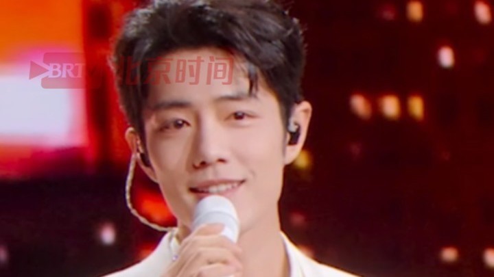 第五次登上北京台春晚的肖战笑好甜