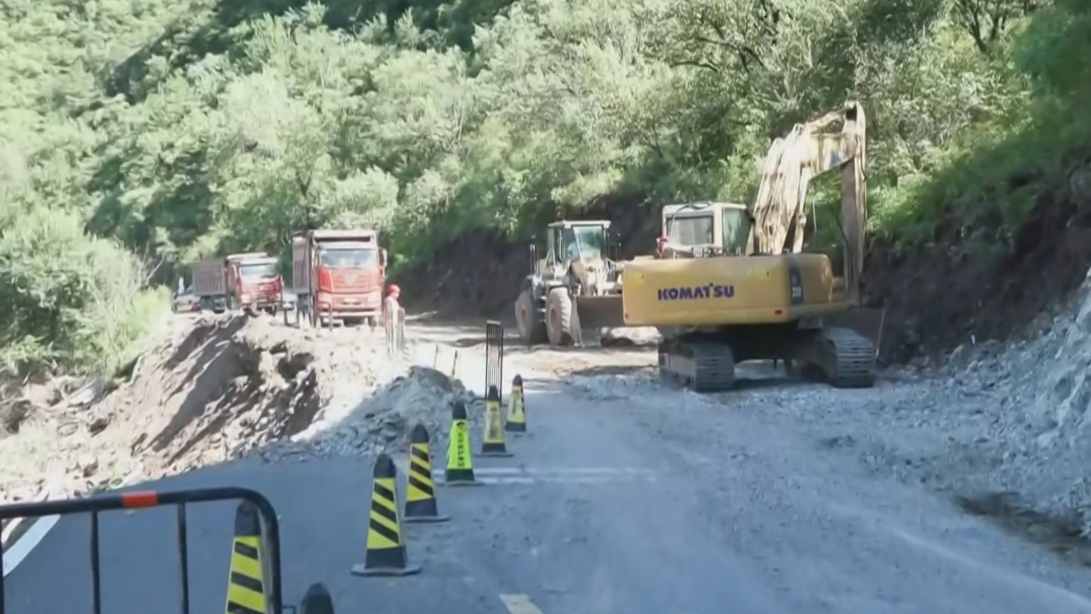 怀柔区加快打通道路“小循环”