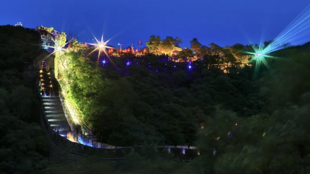 从中国长城到世界舞台 慕田峪2025入境接待创新高 2026文旅发展开新局