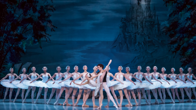 5折开票!《天鹅湖》《胡桃夹子》2025中国巡演北京站即将登陆! 5折开票!《天鹅湖》《胡桃夹子》2025中国巡演北京站即将登陆!
