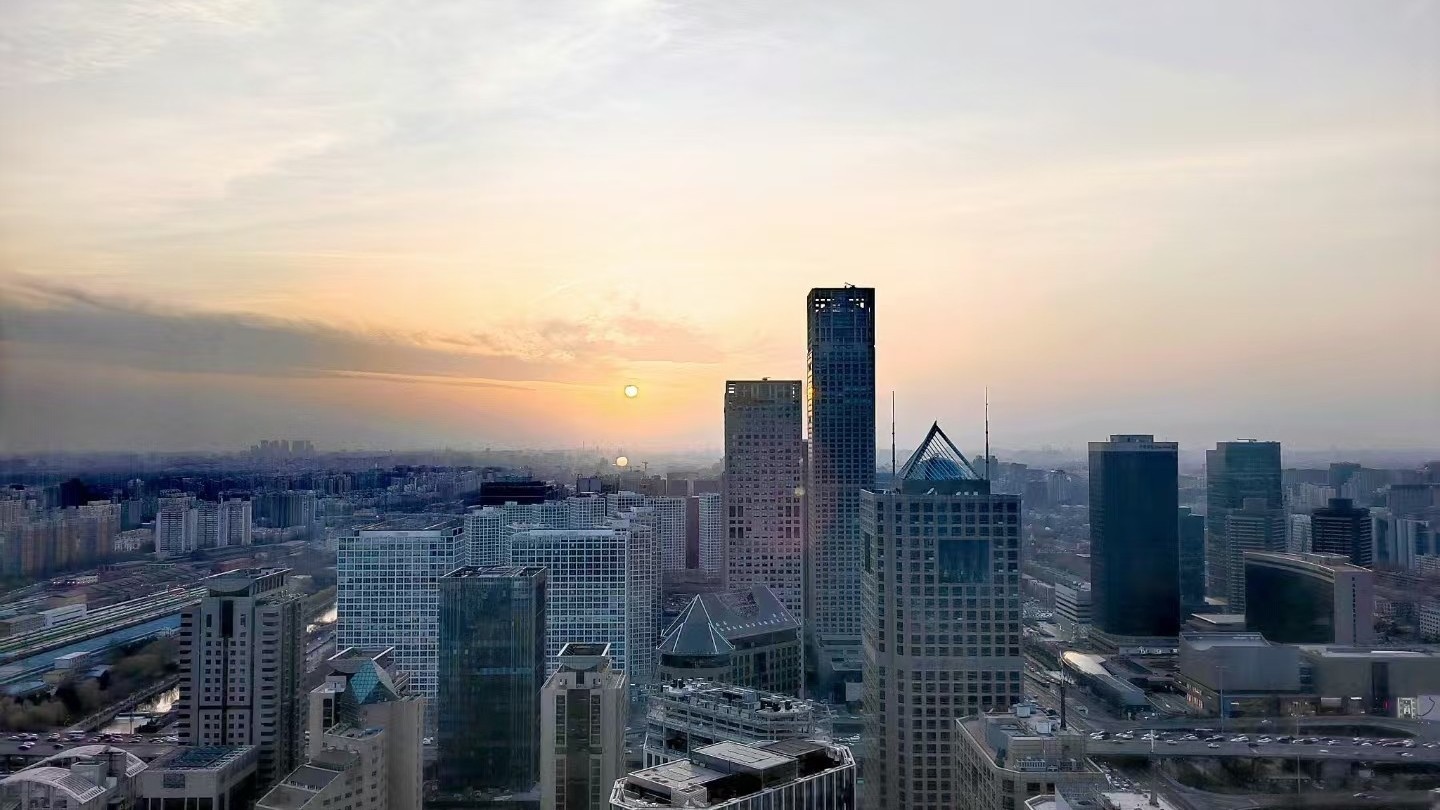 今天白天晴间多云 最高气温8℃ 未来三天以晴为主 今天白天晴间多云 最高气温8℃ 未来三天以晴为主