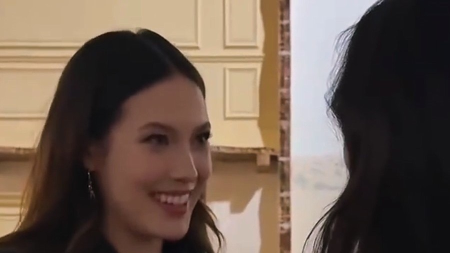 谷爱凌杨幂米兰Prada秀场同框热聊