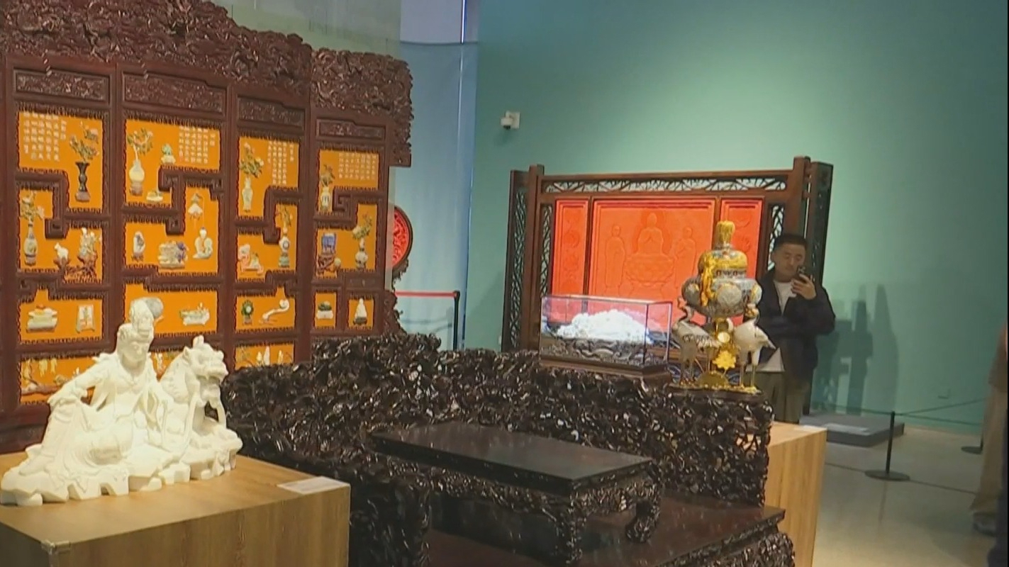 北京工艺美术宣传活动月推出大展 四件新晋珍品首次亮相