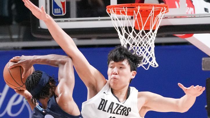 NBA夏季联赛 杨瀚森“背靠背”首发得分上双 NBA夏季联赛 杨瀚森“背靠背”首发得分上双