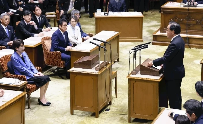 野田佳彦当面质问高市:恶化中日关系,你打算承担什么责任? 野田佳彦当面质问高市:恶化中日关系,你打算承担什么责任?