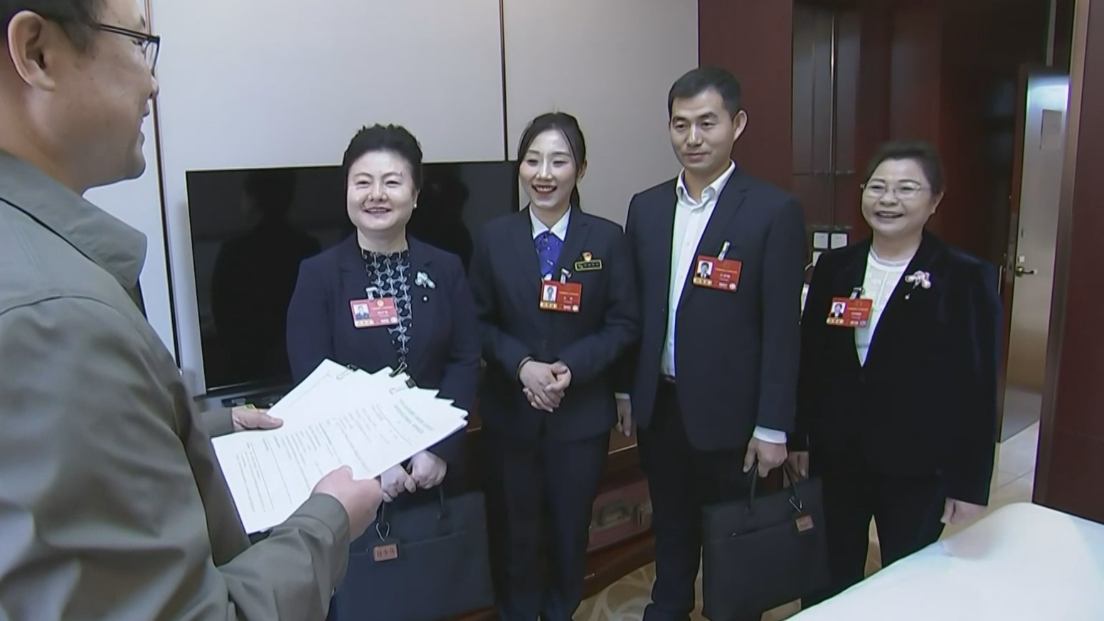 春启新程·聚焦2026全国两会丨今年北京市代表团提交建议114件 春启新程·聚焦2026全国两会丨今年北京市代表团提交建议114件