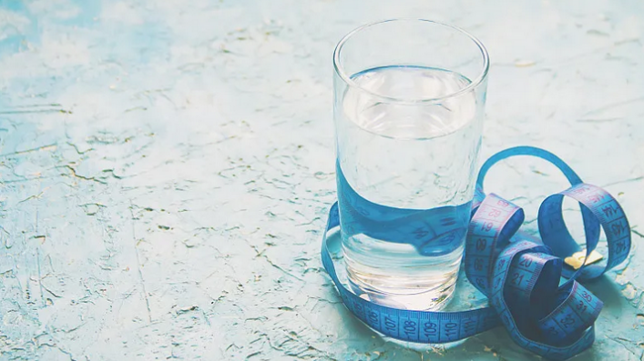 科普丨液断7天瘦了13.2斤，液断减肥法值得尝试？