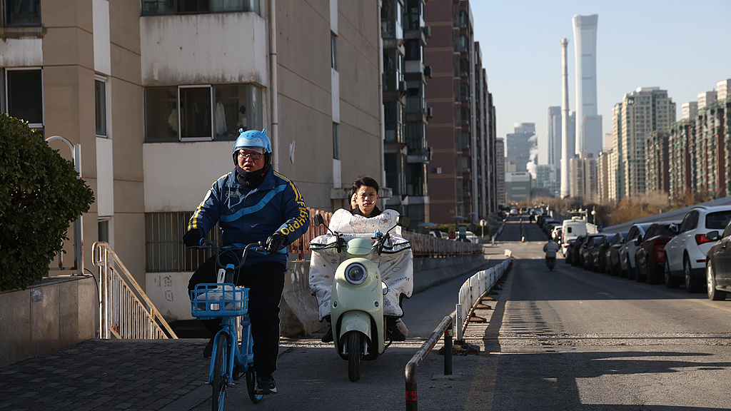 北京市发布大风蓝色预警 北京市发布大风蓝色预警