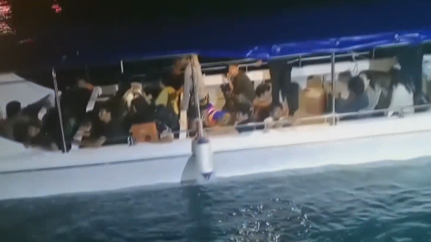 菲律宾渡轮沉没事故遇难人数升至40人 菲律宾渡轮沉没事故遇难人数升至40人