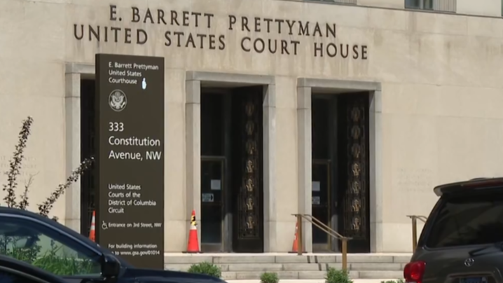 提前订房、持枪冲场,美检方披露白宫记协晚宴枪手作案轨迹 提前订房、持枪冲场,美检方披露白宫记协晚宴枪手作案轨迹