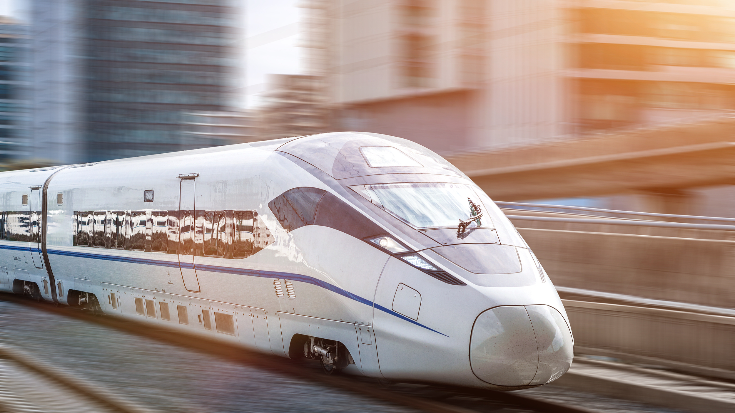 京津冀多个火车站试点“轻装行”服务