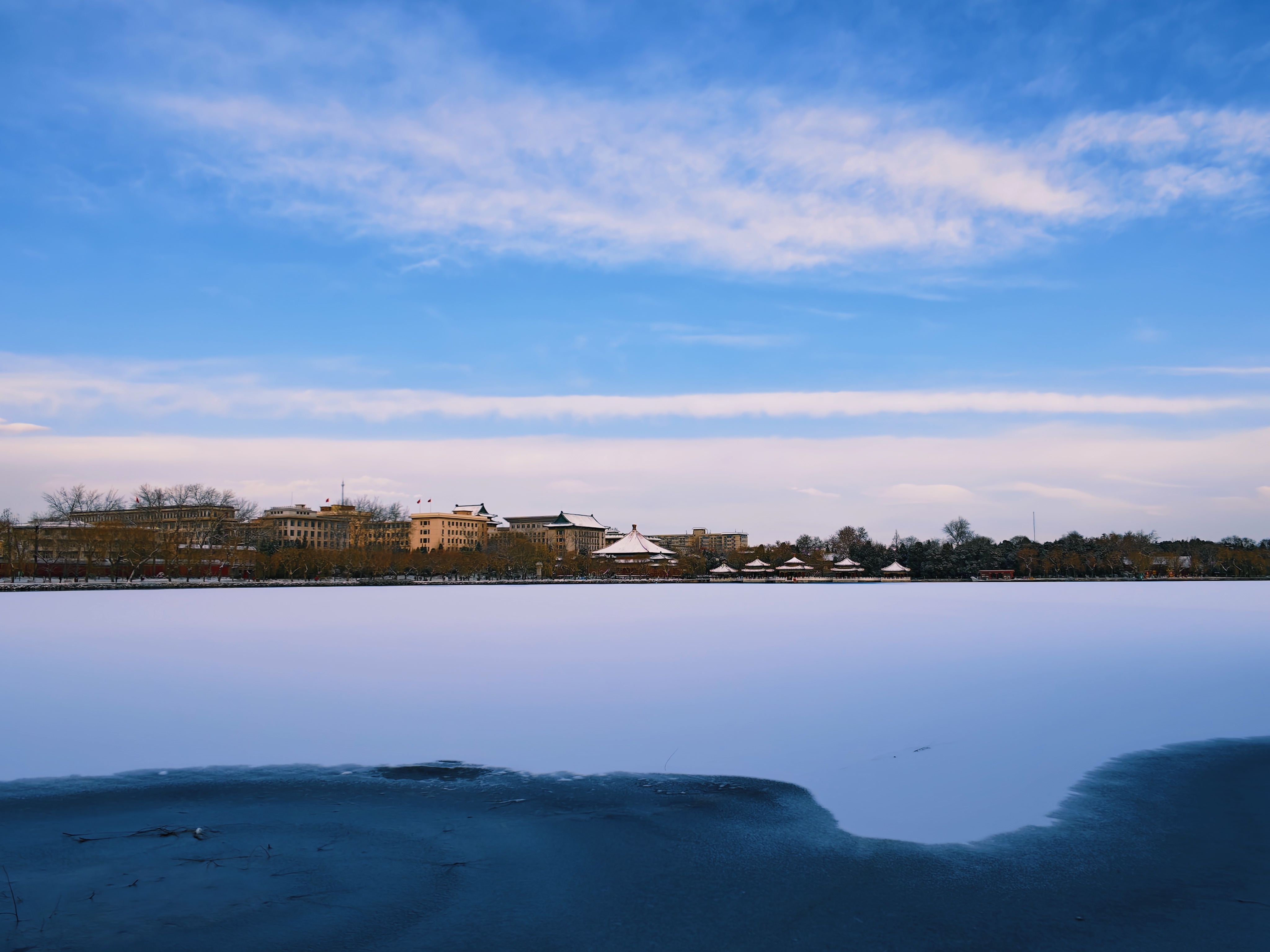 银装素裹美如画,这是初雪为北海公园写下的限定情诗 银装素裹美如画,这是初雪为北海公园写下的限定情诗