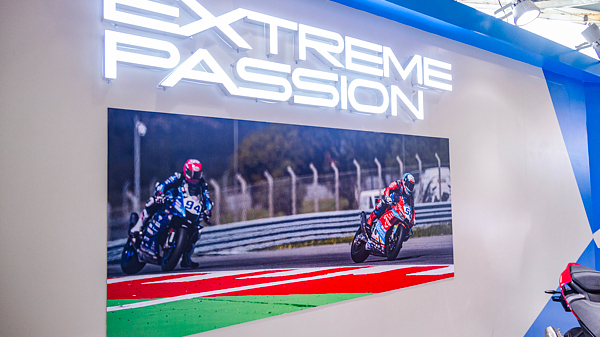 张雪机车WSBK荷兰站排位赛获得第二名