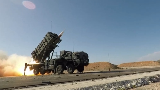 德国防长称已向乌克兰交付两套“爱国者”导弹系统 德国防长称已向乌克兰交付两套“爱国者”导弹系统