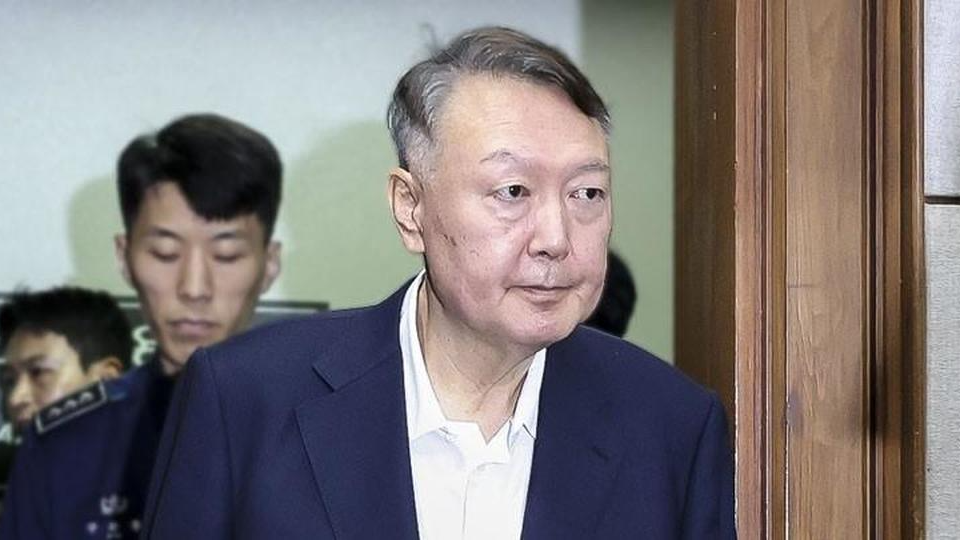 获刑23年，韩德洙成为韩国宪政史上首位被当庭收监的前国务总理