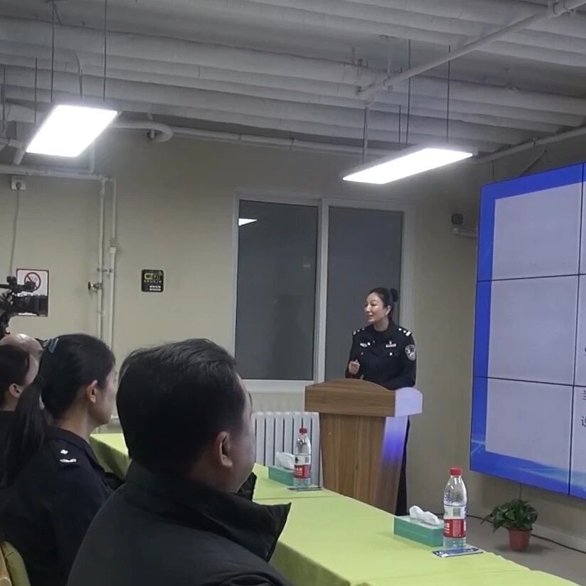 北京朝阳警方:反诈驿站进社区 织密全民防骗网 北京朝阳警方:反诈驿站进社区 织密全民防骗网