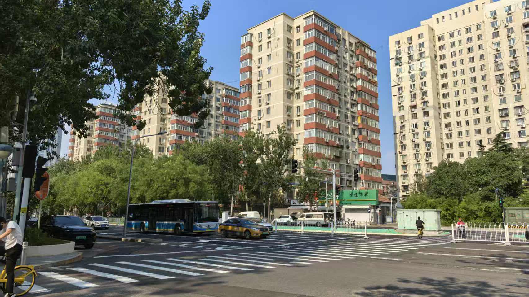 东大桥路这个路口能过街了!居民告别15分钟绕行 东大桥路这个路口能过街了!居民告别15分钟绕行