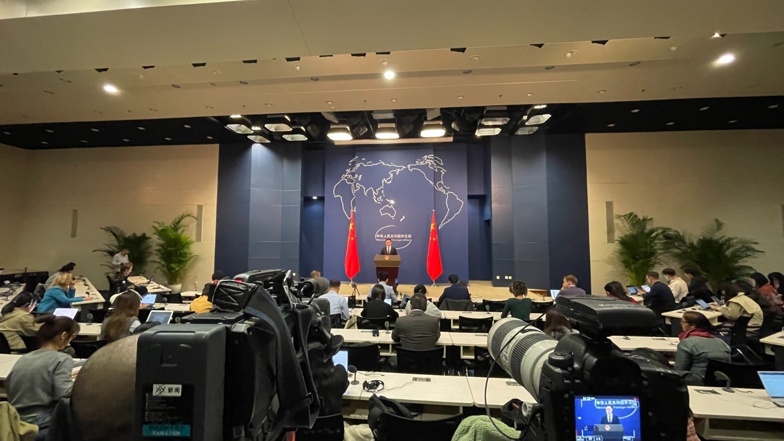 中方祝贺苏吉约诺出任印度尼西亚外长 中方祝贺苏吉约诺出任印度尼西亚外长