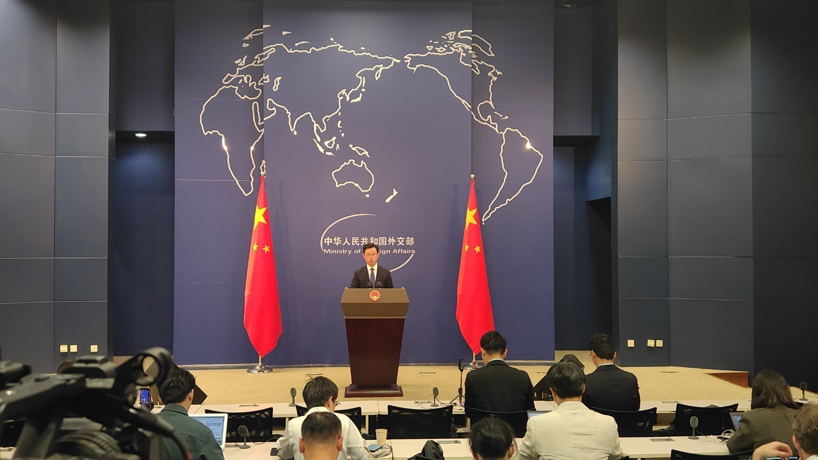 外交部:印度香客赴中国西藏神山圣湖朝圣今年夏季恢复 外交部:印度香客赴中国西藏神山圣湖朝圣今年夏季恢复