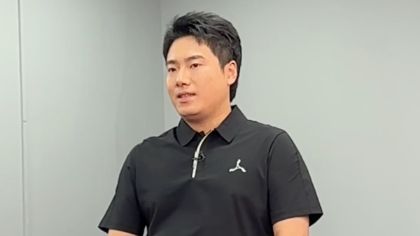 梁靖崑首度回应升任副队长:和王楚钦齐心协力,带着队伍去冲! 梁靖崑首度回应升任副队长:和王楚钦齐心协力,带着队伍去冲!